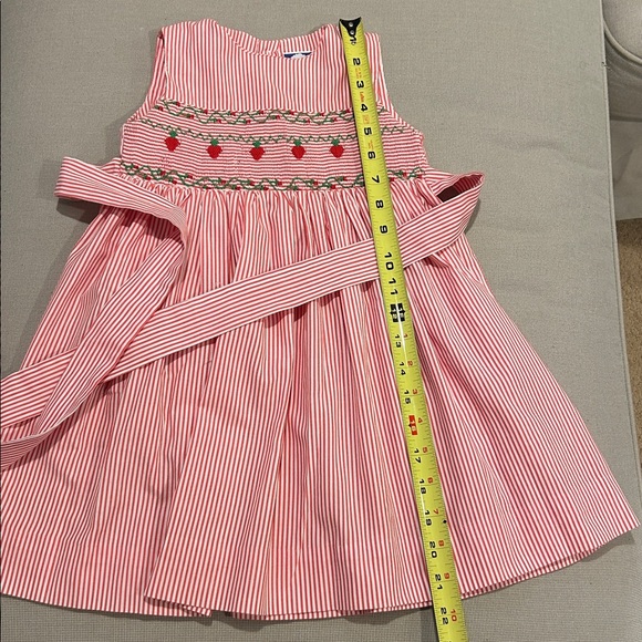 Carriage Boutiques Pinstriped Strawberry Smocked Summer Dress Toddler Size 2 - Picture 9 of 10